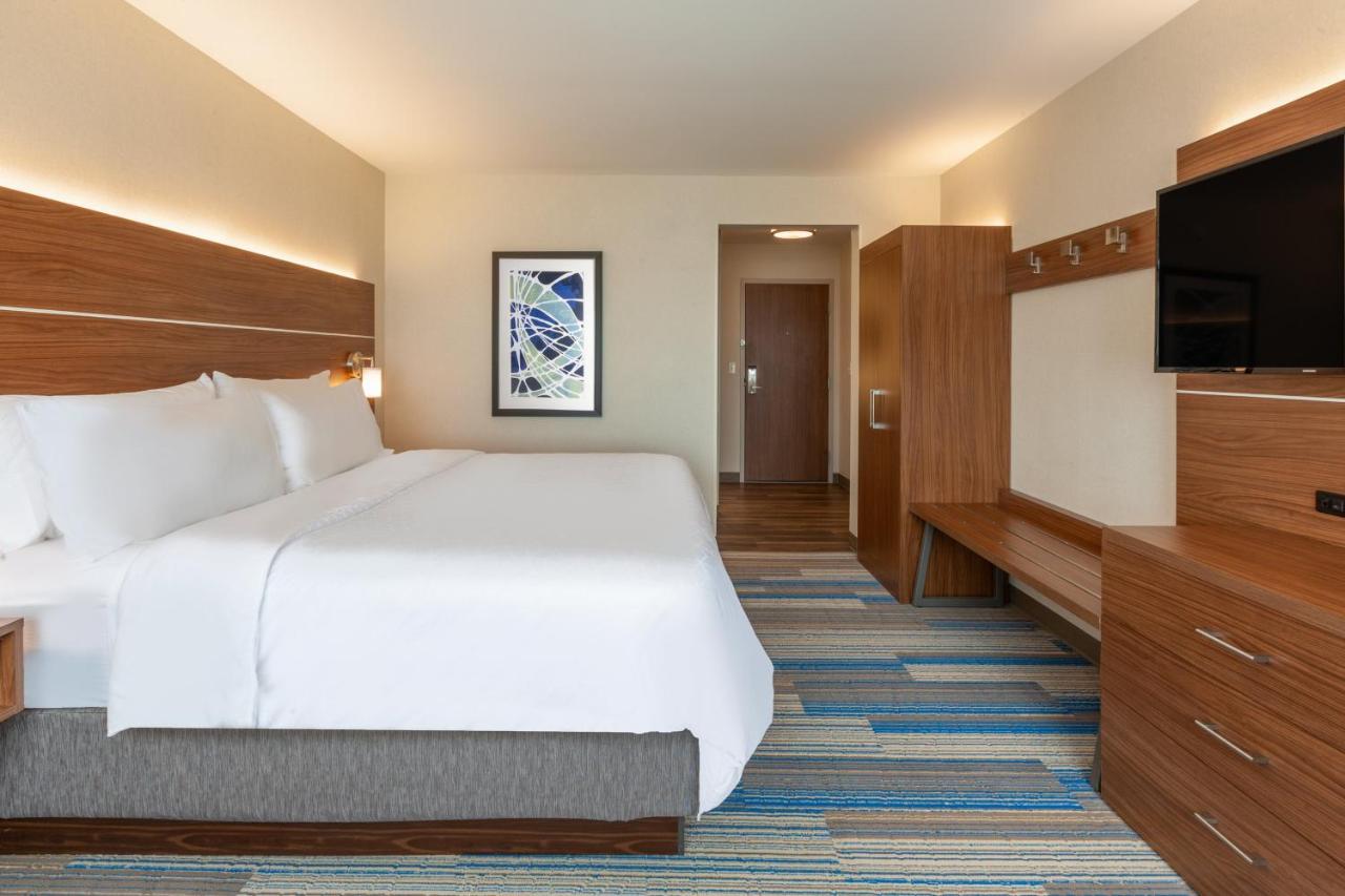 Holiday Inn Express & Suites Brunswick-Harpers Ferry Area By Ihg Exterior foto